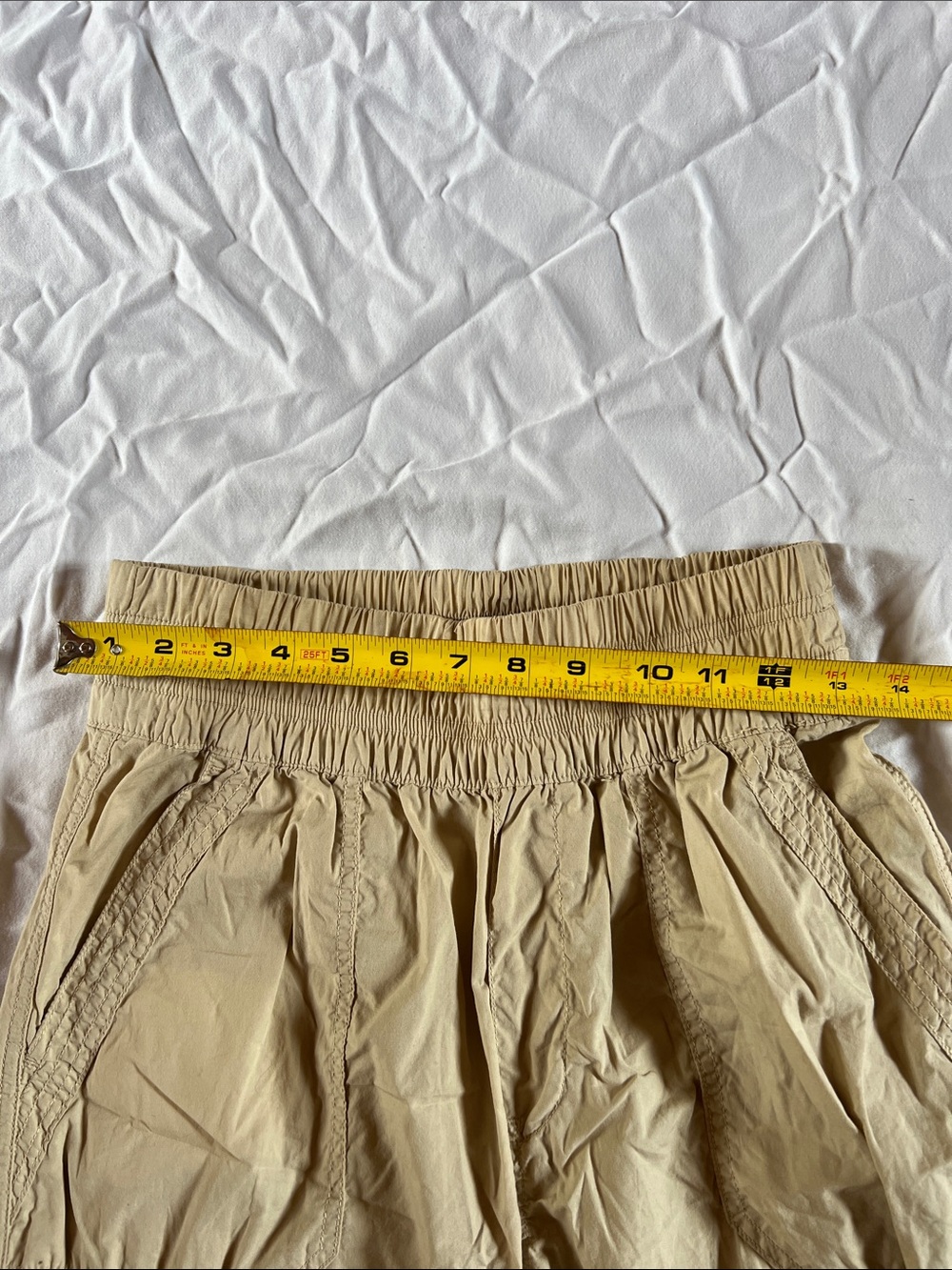 aerie Women's Cargo Pants in Khaki - Picture 6 of 10
